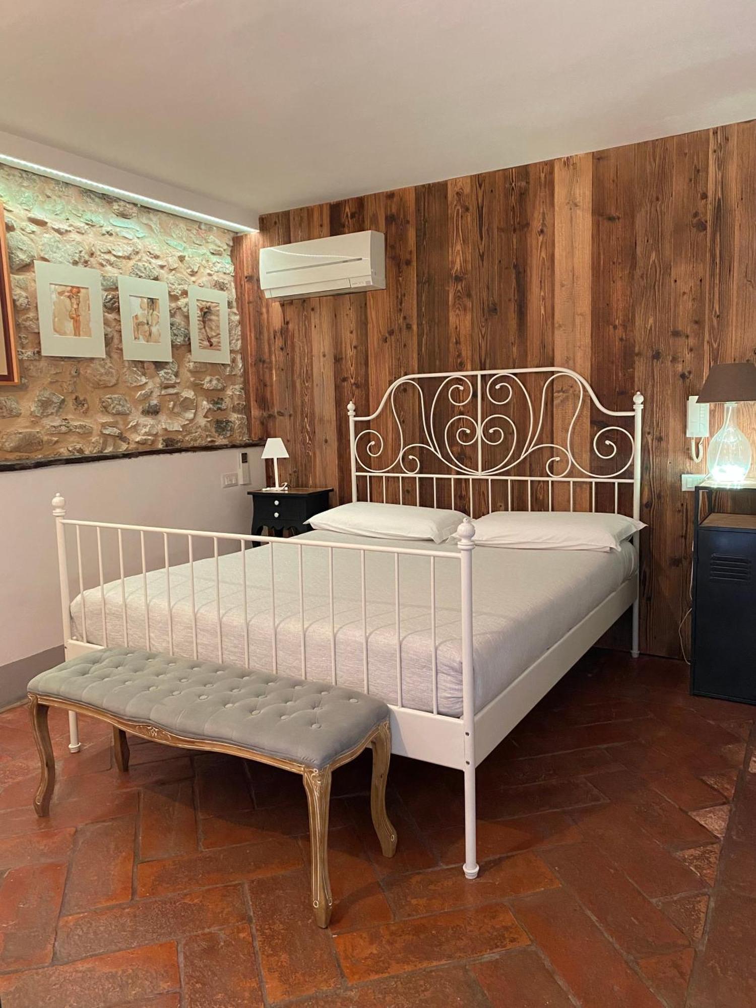 Bed And Breakfast Casa Del Nonno Adrara San Rocco Eksteriør bilde