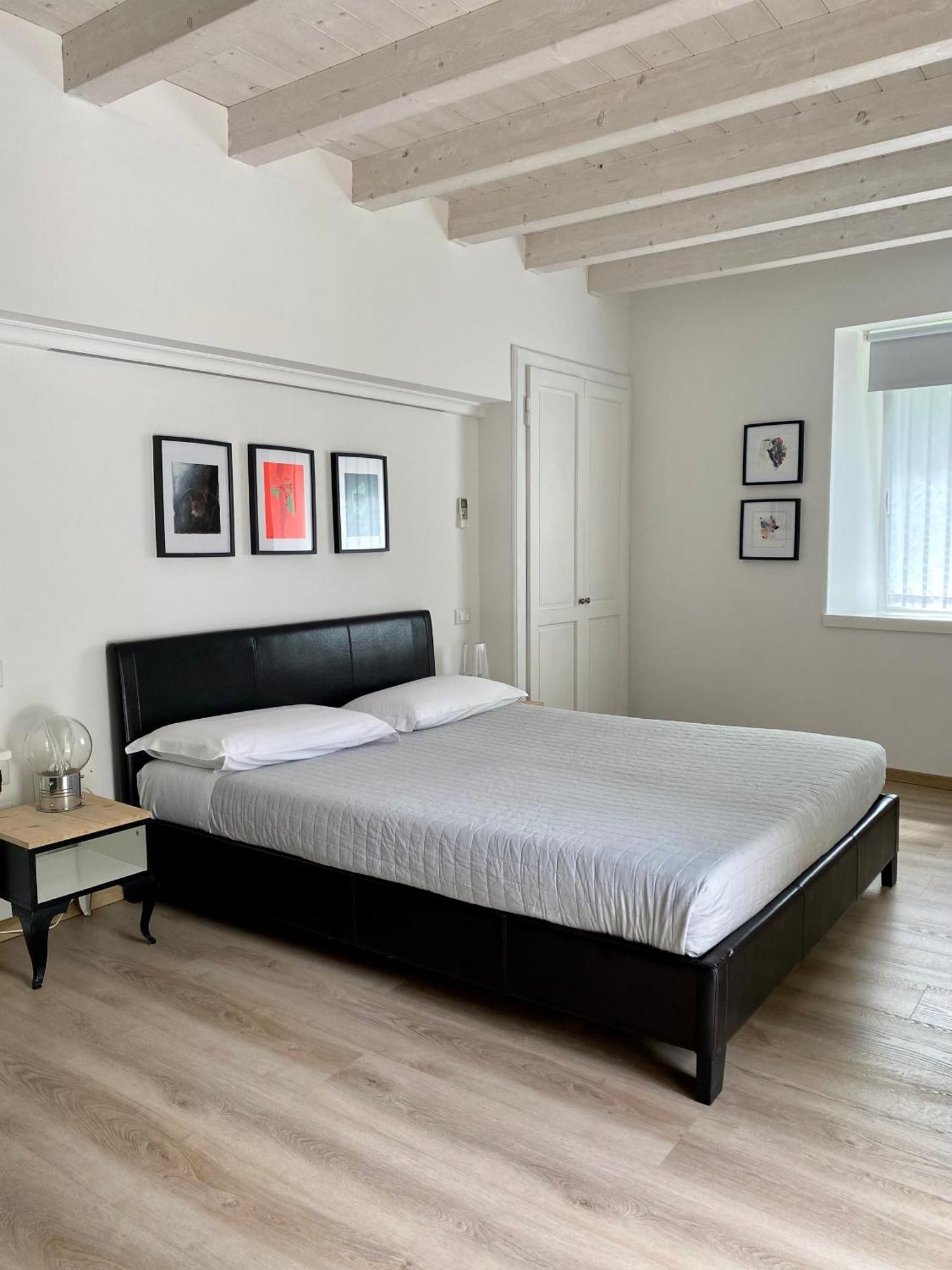 Bed And Breakfast Casa Del Nonno Adrara San Rocco Eksteriør bilde